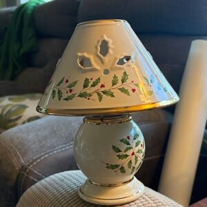Lenox Holiday Ceramic Lamp with Holly Accents